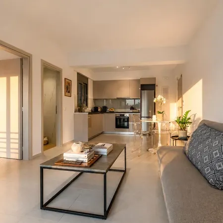 Marina Signature Каламата